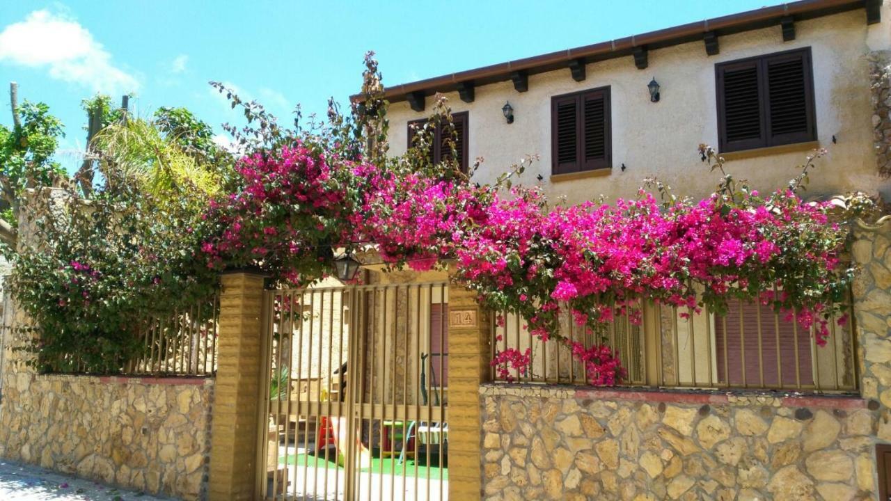 트레 폰타네 Casa Vacanze Mediterraneo 빌라 외부 사진
