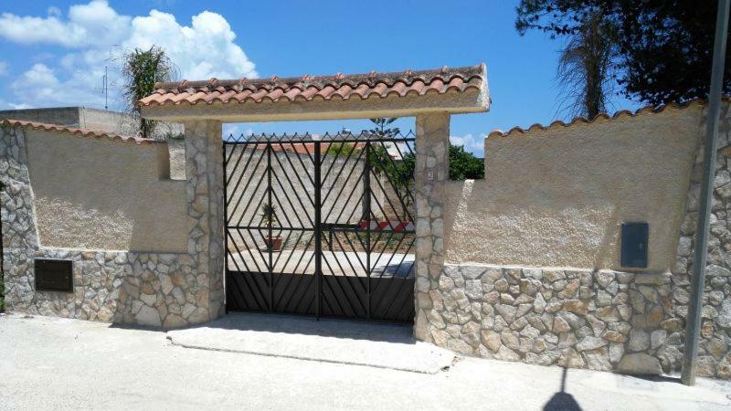 트레 폰타네 Casa Vacanze Mediterraneo 빌라 외부 사진